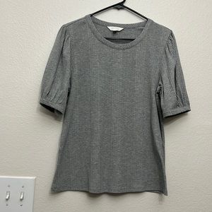 3/$10 Lauren Conrad Ribbed Gray Bubble Sleeve Shirt Size M